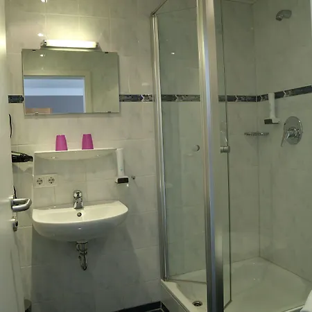 Zu Muellers Winkelhausen Hotel 3*