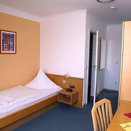 Zu Muellers Winkelhausen Hotel Langenmosen