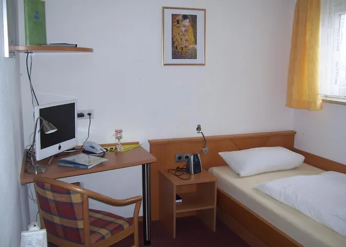 Zu Muellers Winkelhausen 3* Langenmosen