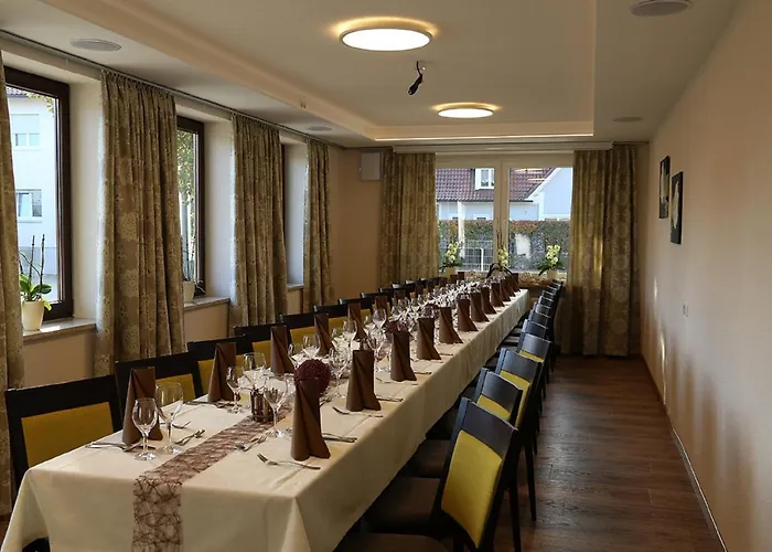 מלון Zu Muellers Winkelhausen 3*